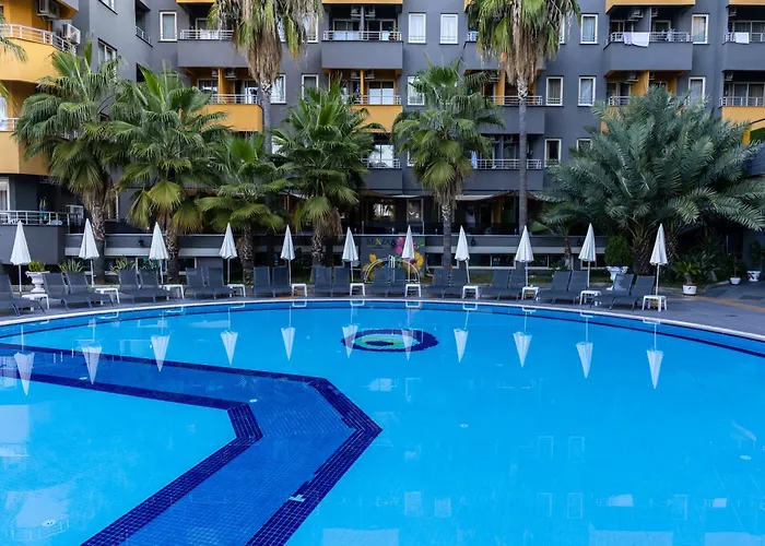 Senza Grand Santana Hotel