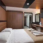 Hotel Senza Grand Santana 5*