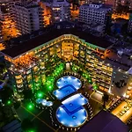 Hotel Senza Grand Santana 5*