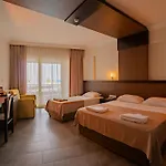 Senza Grand Santana 5*
