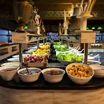 Senza Grand Santana Hotel